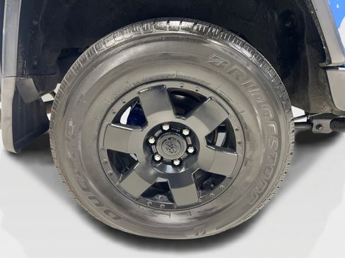 Used 2007 Toyota FJ Cruiser 4WD image 33