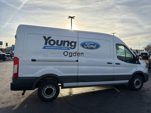 Used 2021 Ford Transit 150 Medium Roof image 5