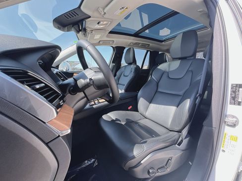 Certified 2023 Volvo XC90 B6 Plus w/ Protection Package Premier AWD/4WD image 21