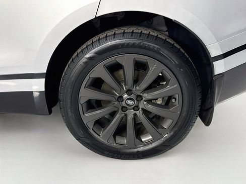 Used 2023 Land Rover Range Rover Velar R-Dynamic S AWD/4WD image 32