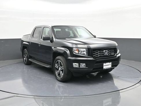 Used 2014 Honda Ridgeline Sport image 19