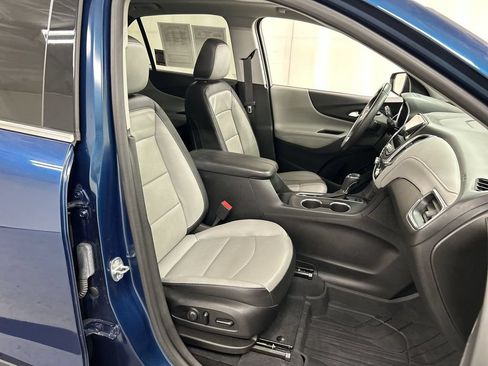 Used 2019 Chevrolet Equinox Premier AWD/4WD image 23