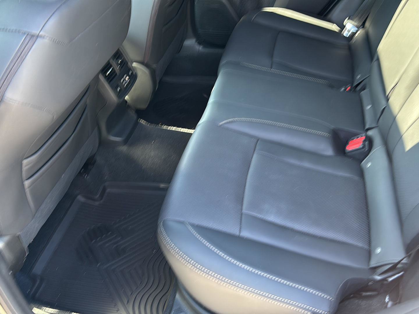 New 2026 Subaru Outback Limited AWD/4WD image 24
