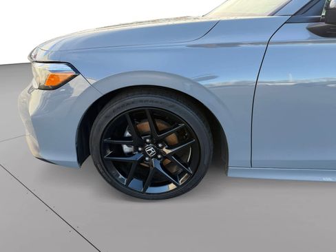 Used 2025 Honda Civic Sport image 19