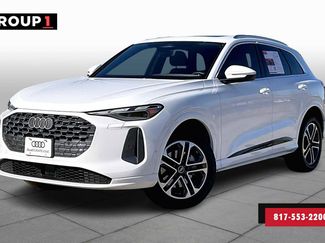 Certified 2025 Audi Q5 Premium w/ Convenience Package video 1