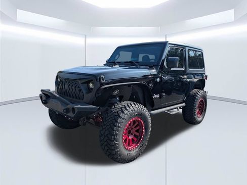 Used 2019 Jeep Wrangler Sport AWD/4WD image 8