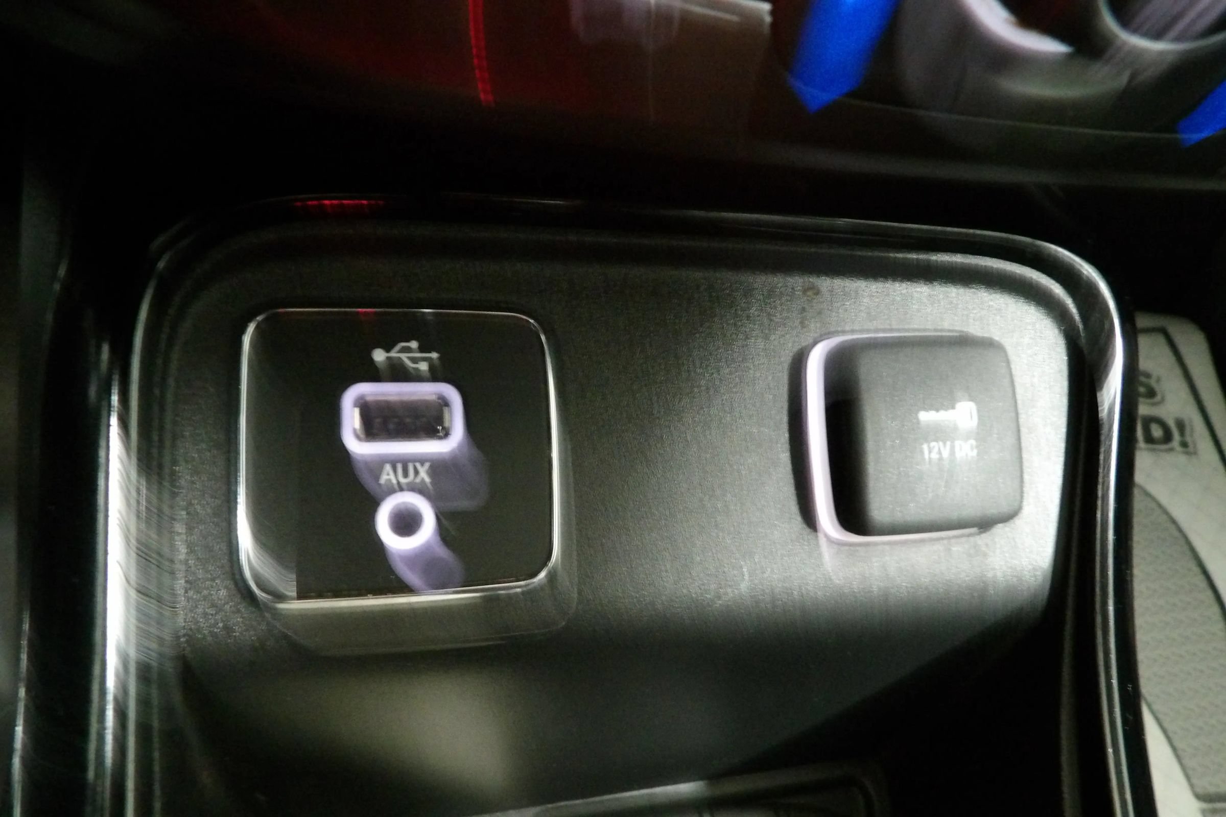 Used 2018 Jeep Compass Limited w/ Navigation Group FWD image 22