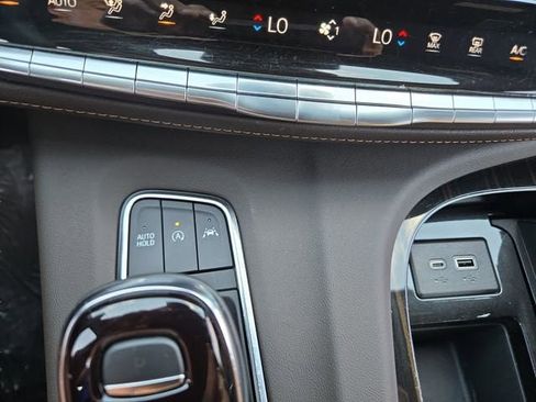 Certified 2024 Cadillac Escalade Sport w/ Touring Package AWD/4WD image 31