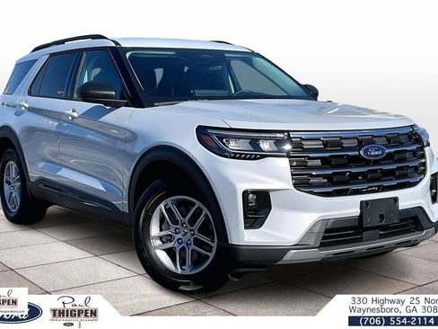 New 2026 Ford Explorer Active w/ Active Comfort Package RWD image 1