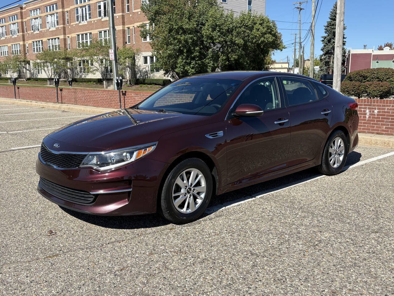 Used 2018 Kia Optima LX FWD image 32