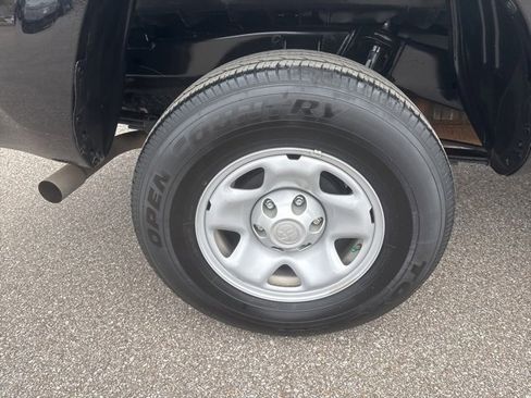 Used 2023 Toyota Tacoma SR image 14