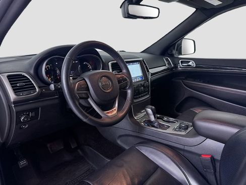 Used 2018 Jeep Grand Cherokee Trailhawk w/ Trailhawk Luxury Group image 8