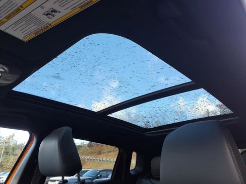 New 2026 Jeep Compass Limited w/ Sun, Sound & Navigation Group image 8