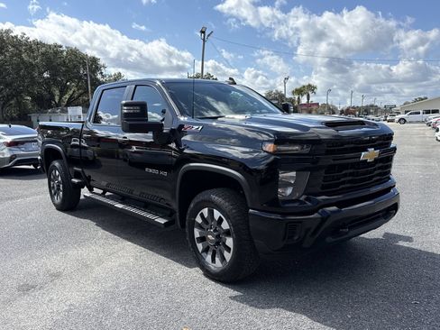Used 2024 Chevrolet Silverado 2500 Custom w/ Custom Value Package AWD/4WD image 7