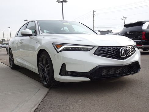 Used 2024 Acura Integra A-Spec image 6