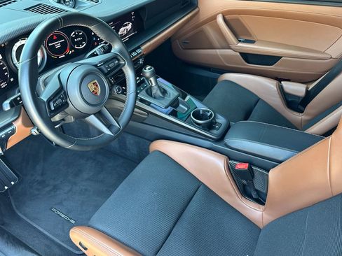 Certified 2022 Porsche 911 GT3 RWD image 4