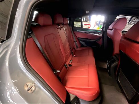 Certified 2025 BMW X4 M40i image 19