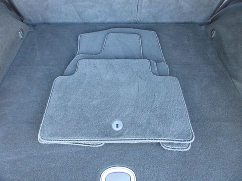 Used 2023 Genesis GV70 3.5T Sport w/ Sport Prestige Package AWD/4WD image 57