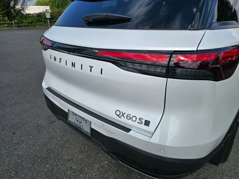 New 2026 INFINITI QX60 Sport w/ Dark Cargo Package image 14