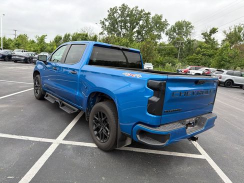 Used 2022 Chevrolet Silverado 1500 Custom AWD/4WD image 4