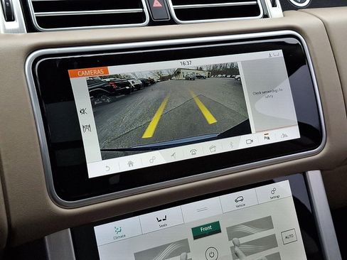 Used 2019 Land Rover Range Rover HSE image 22