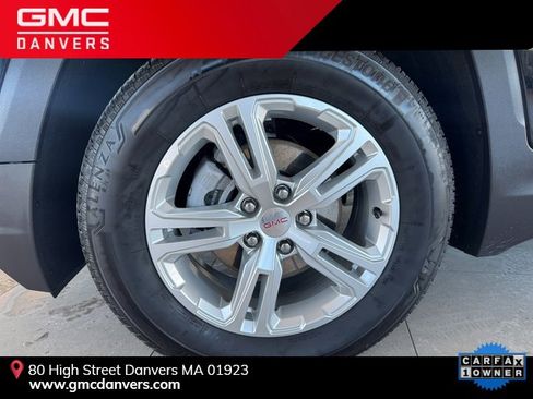 Used 2024 GMC Terrain SLE w/ Driver Convenience Package image 8