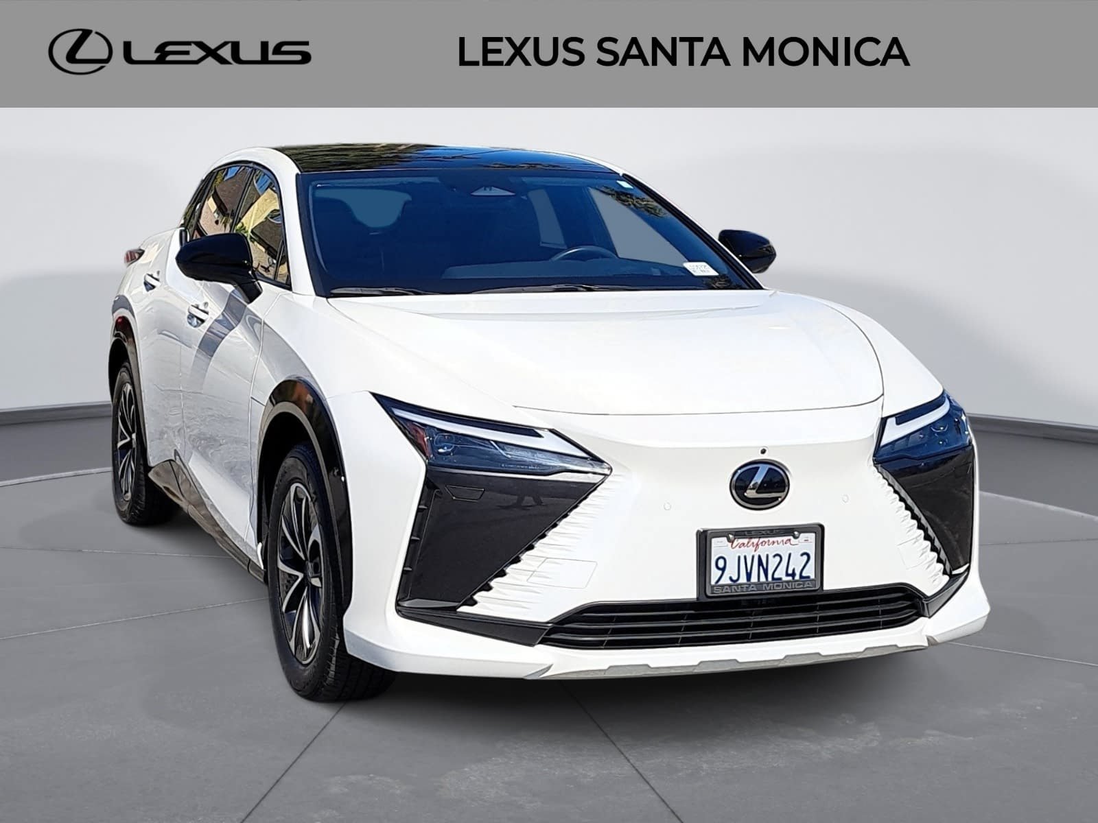 Used 2023 Lexus RZ 450e Premium w/ Technology Package AWD/4WD image 3