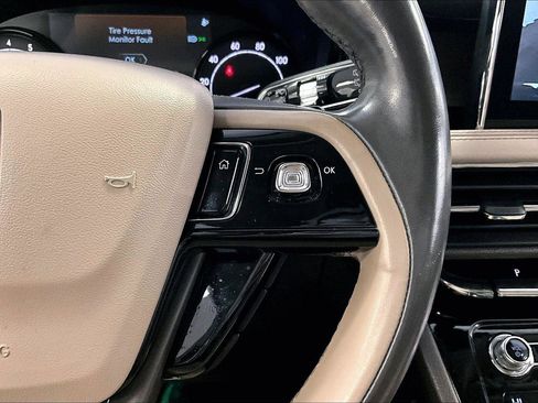 Used 2020 Lincoln Corsair Reserve w/ Elements Package image 18