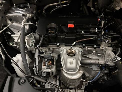 Used 2023 Honda HR-V LX image 21