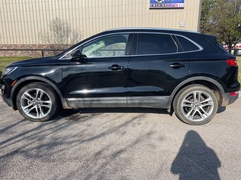 Used 2017 Lincoln MKC Reserve image 9