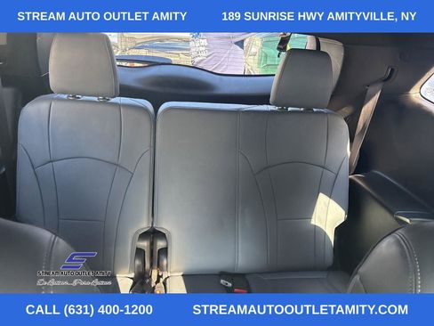 Used 2024 Buick Enclave Essence w/ Experience Buick Package image 19