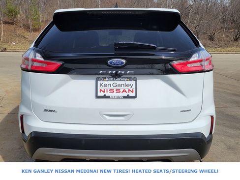Used 2024 Ford Edge SEL w/ Convenience Package AWD/4WD image 4