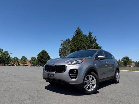 Used 2019 Kia Sportage LX AWD/4WD image 1