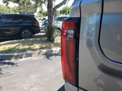 Certified 2025 GMC Sierra 2500 Denali Ultimate AWD/4WD image 27