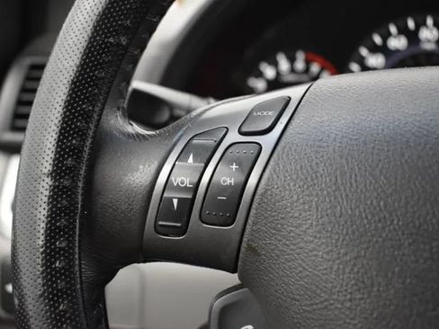 Used 2009 Honda Odyssey Touring image 25