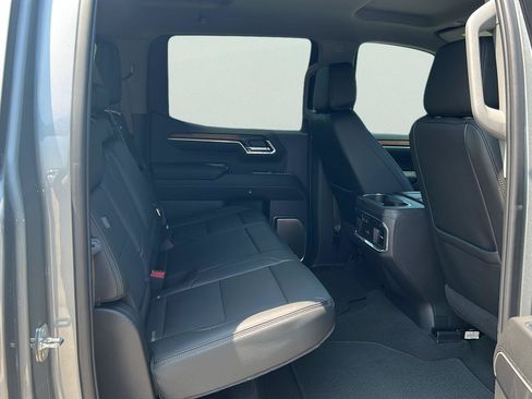 Used 2024 GMC Sierra 1500 Denali w/ Technology Package RWD image 20