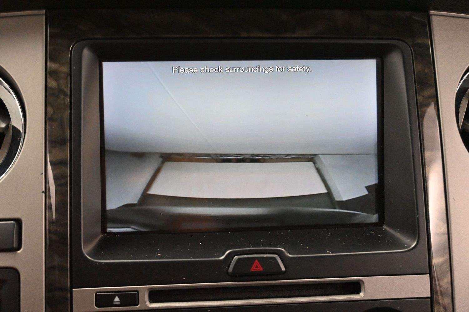 Used 2015 Ford Expedition Limited w/ Equipment Group 301A AWD/4WD image 24