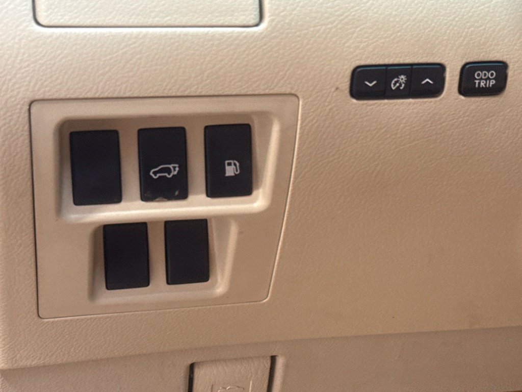 Used 2012 Lexus RX 350 FWD w/ Premium Pkg image 22
