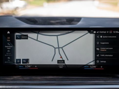 Used 2023 BMW X7 xDrive40i w/ Parking Assistance Package image 34