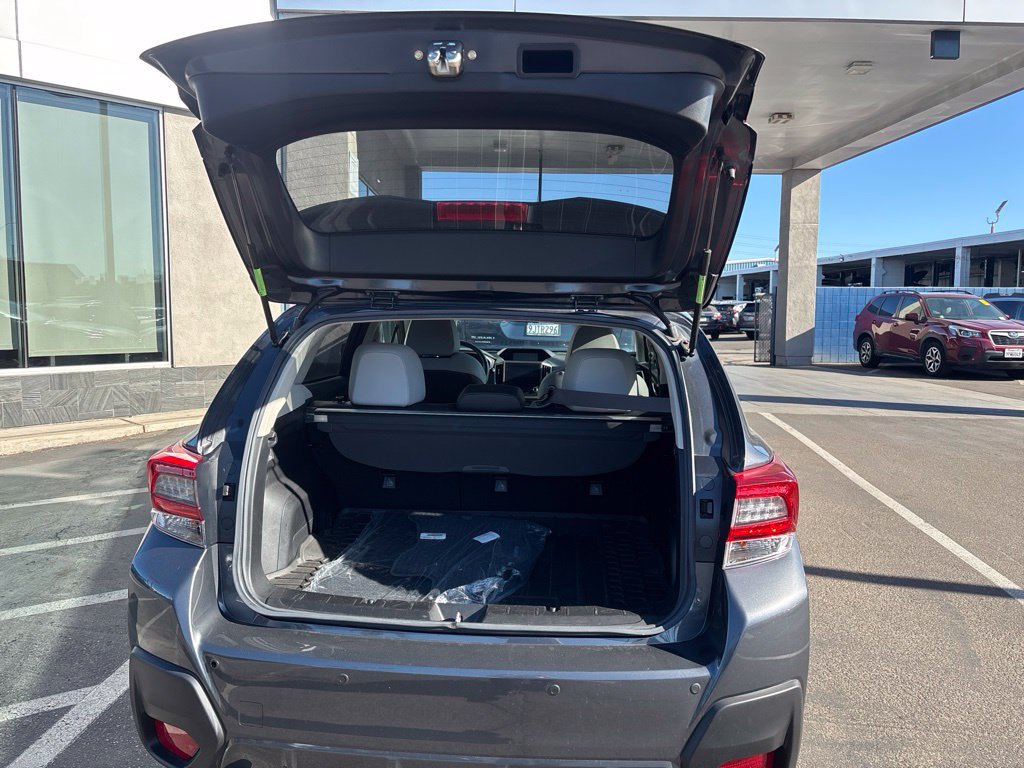 Used 2020 Subaru Crosstrek 2.0i Limited w/ Moonroof Package w/Navigation AWD/4WD image 21