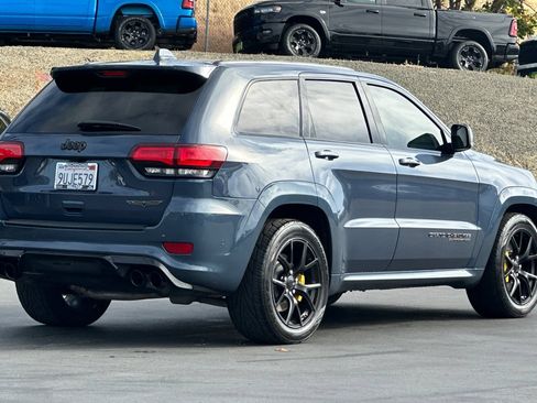 Used 2019 Jeep Grand Cherokee Trackhawk AWD/4WD image 4