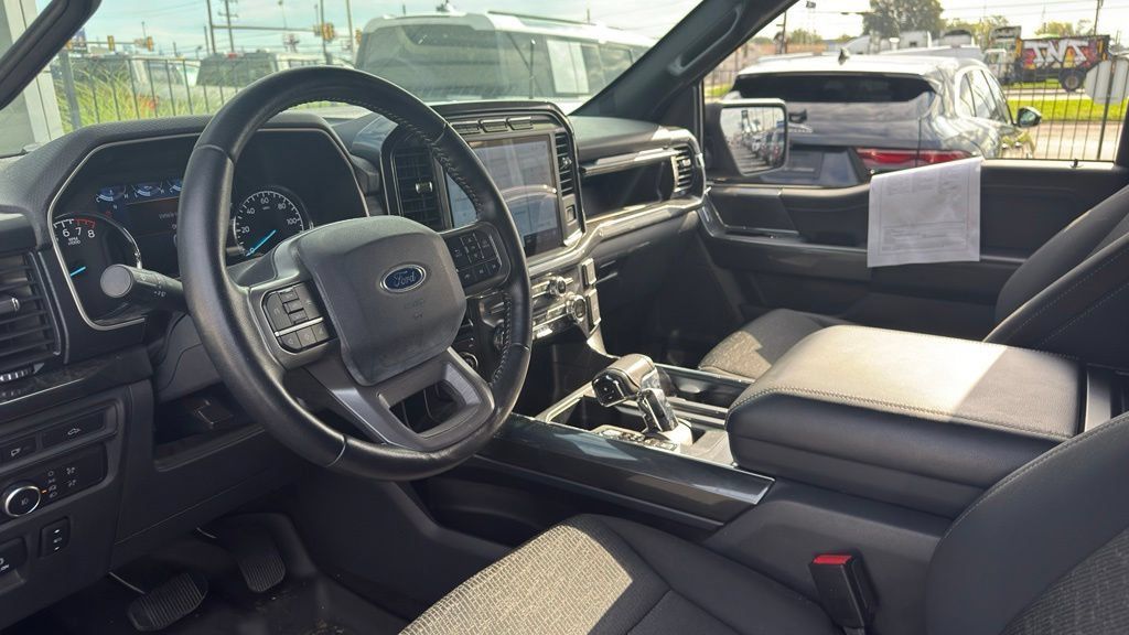 Used 2021 Ford F150 XLT w/ Equipment Group 302A High AWD/4WD image 9