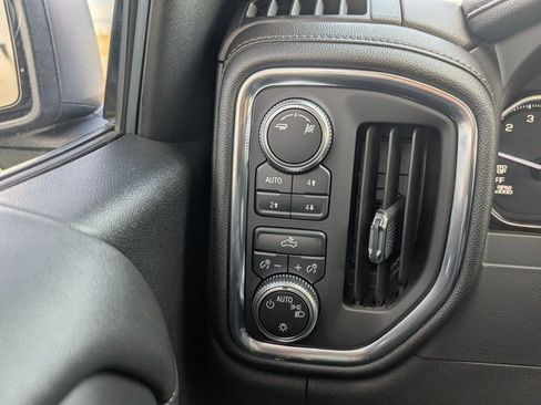 Used 2019 GMC Sierra 1500 SLE image 19
