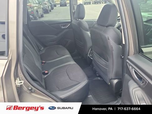Used 2020 Subaru Forester Premium image 15