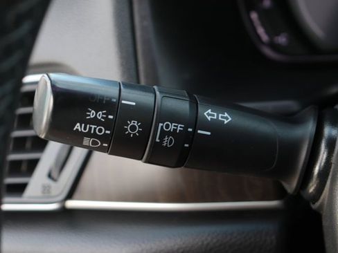 Used 2018 Honda Accord Touring image 23