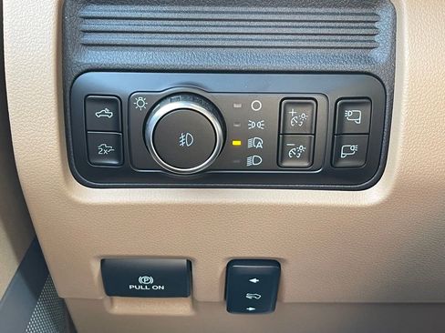 New 2026 Ford F250 Lariat image 13