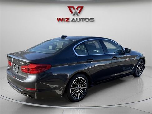 Used 2019 BMW 540i xDrive w/ Convenience Package image 3