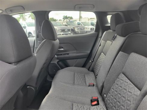 Used 2026 Nissan Kicks SV image 9