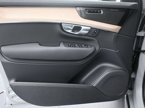New 2026 Volvo XC90 B6 Plus AWD/4WD image 10