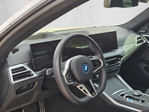 Used 2025 BMW i4 eDrive40 w/ M Sport Package image 10
